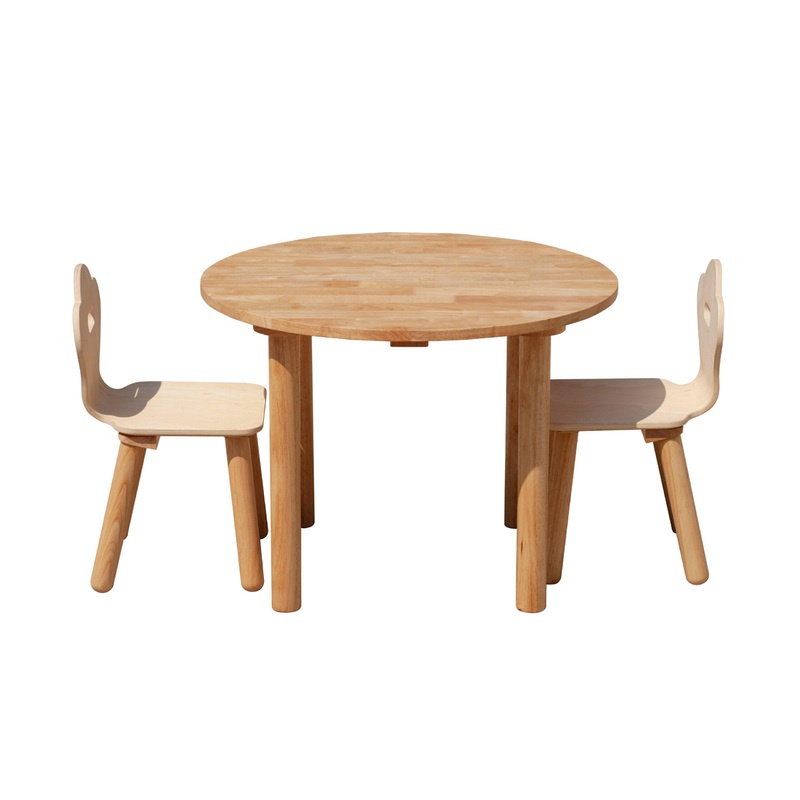 Classic Round table and 2 chairs
