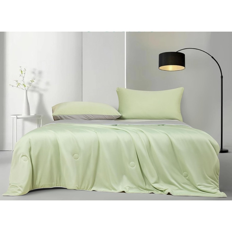 Ice Cooling Reversible Summer Comforter Blanket (Green and Grey, Queen/King)