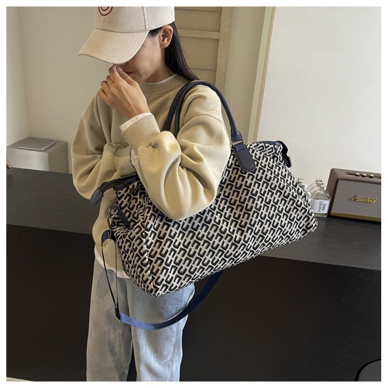 Dark Blue Stylish Geometric Pattern Travel Duffel Bag – Large Capacity Lightweight Weekender & Gym Bag