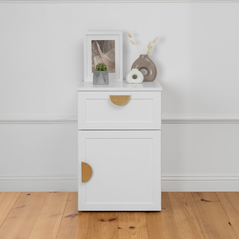 PORTO BEDSIDE TABLE – WHITE – HAMPTONS – HALF MOON BRASS