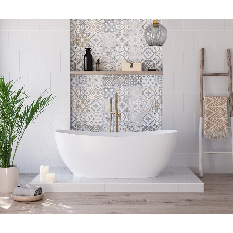 MAAX 107174-000-240-000 Valentina 67 x 32 Acrylic Freestanding Center Drain Bathtub in Matte White with Matte White Skirt
