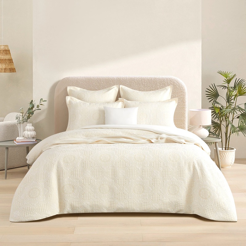 Dakota Beige Jacquard Queen Quilt Cover Set by Renee Taylor