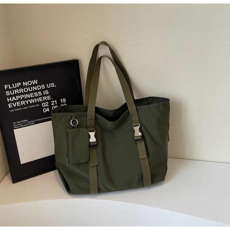 Green Women’s Large Capacity Nylon Tote Bag – Stylish Casual Shoulder & Crossbody Bag with Detachable Pouch