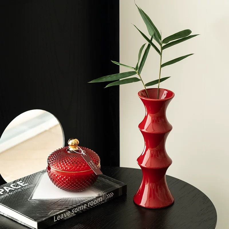 Glossy Red Ceramic Vase – Unique Bamboo-Look Design (25.5x9x7cm)